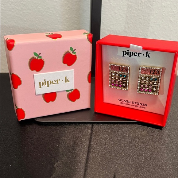 Piper K | Whimsy Calculator Earrings 🍎 - Picture 1 of 7